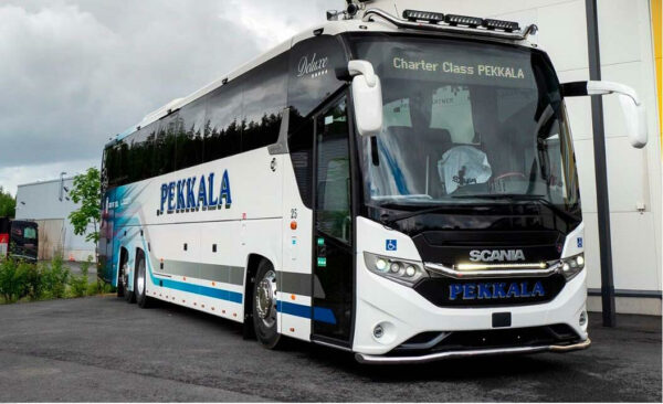 Lisävaloteline Katolle Scania Interlink