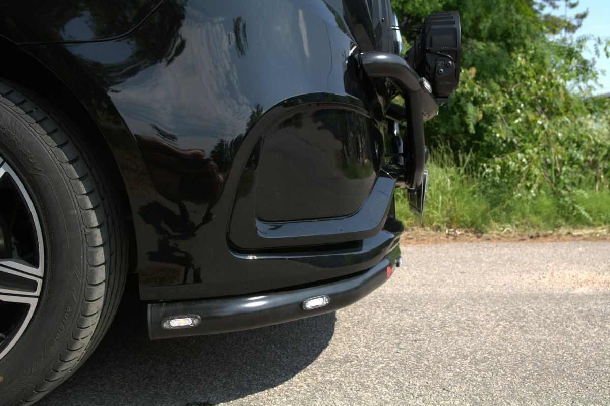 Etupuskurin suojarauta MB Sprinter 2018-AMG ETUPUSKURI - Image 5