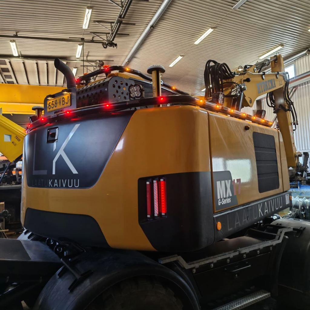 Valoteline konepeiton päälle (sivuun) Hydrema MX20G Rail 2021- - Image 4
