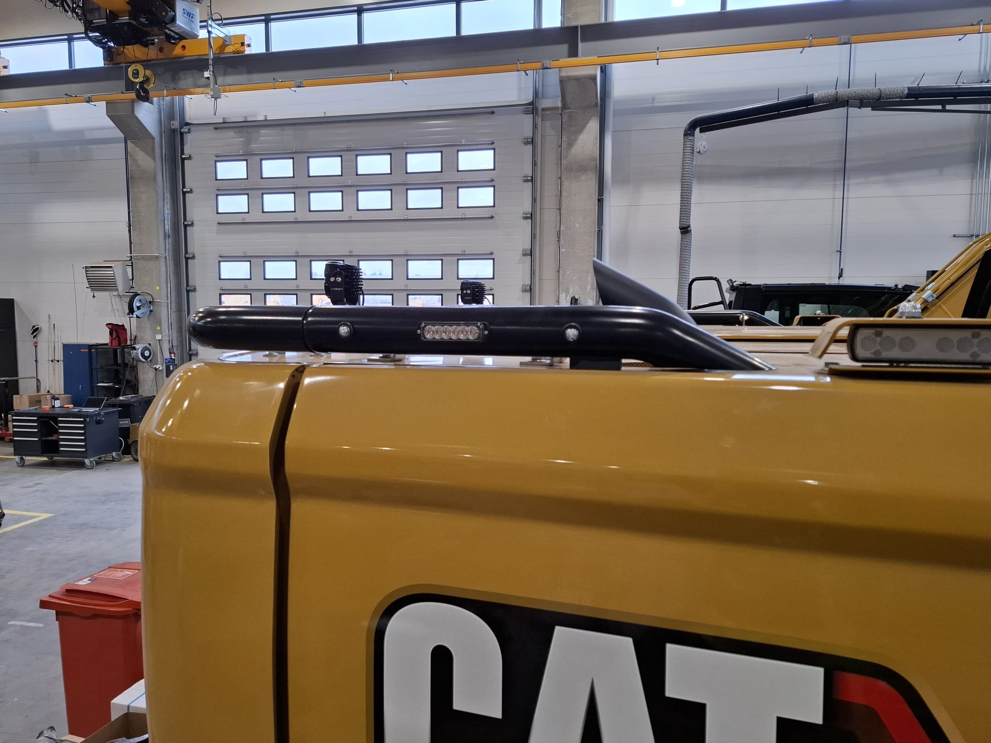 Valoteline taakse Caterpillar NextGen 330 (Premium light kit) - Image 4