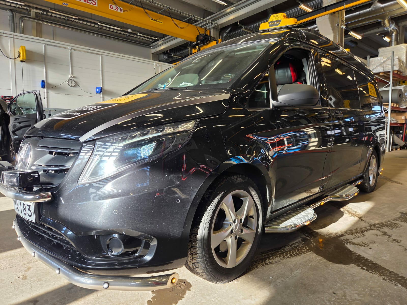 Kuvassa Astinlaudat 60mm MB Vito A3 tupla liukuovet