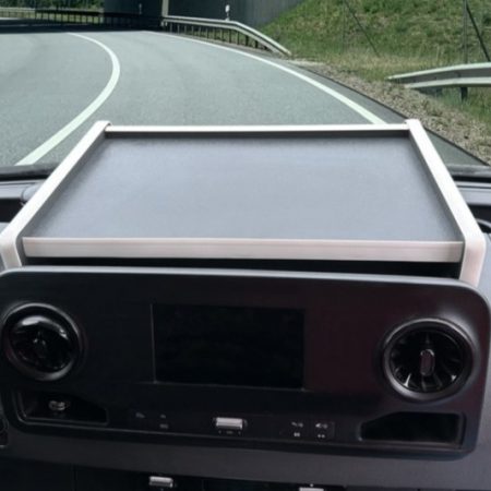 Keskipöytä MB Sprinter W907/W910