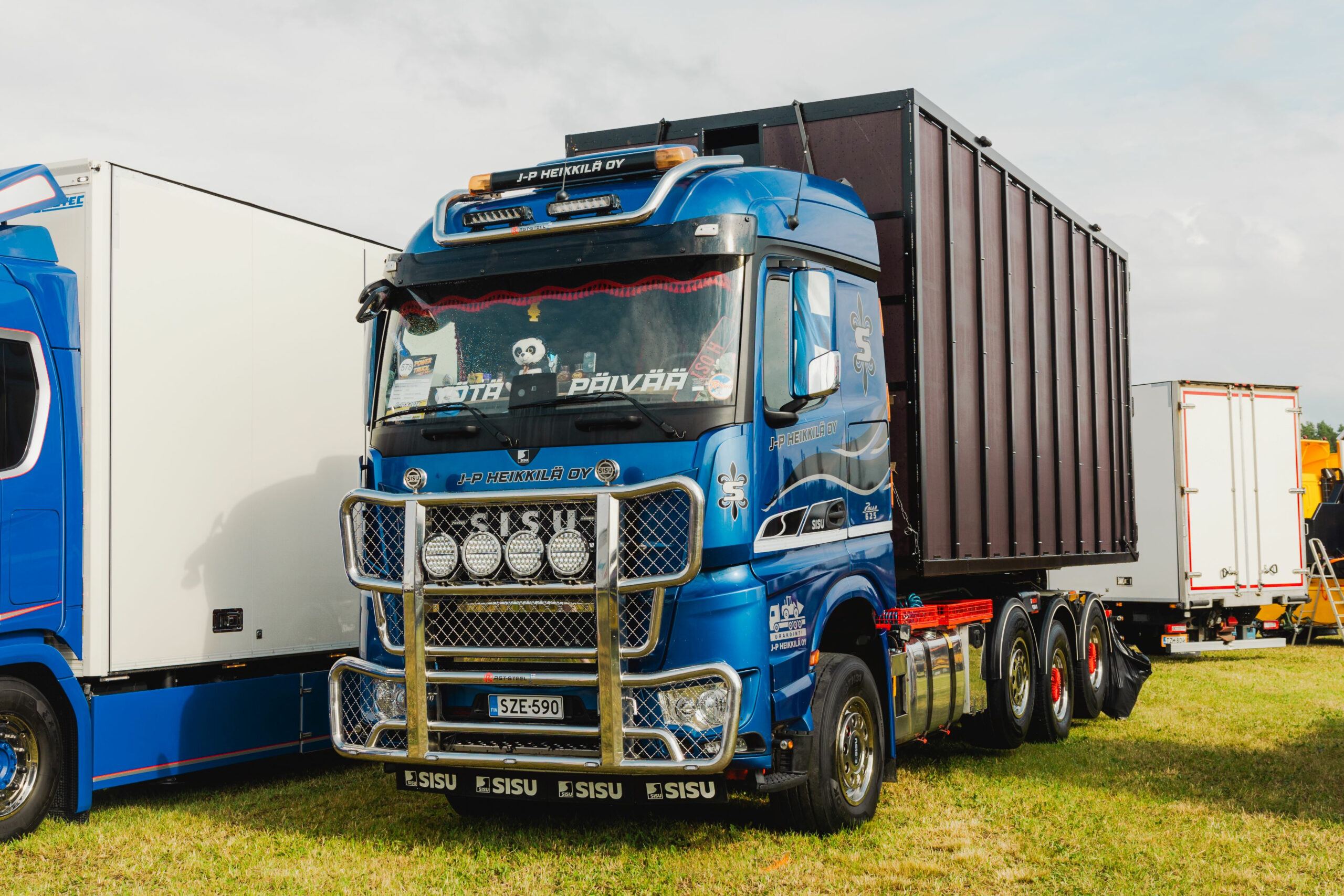 Karjapuskuri Freeway Sisu Polar 2014- 2,5m ohjaamolla