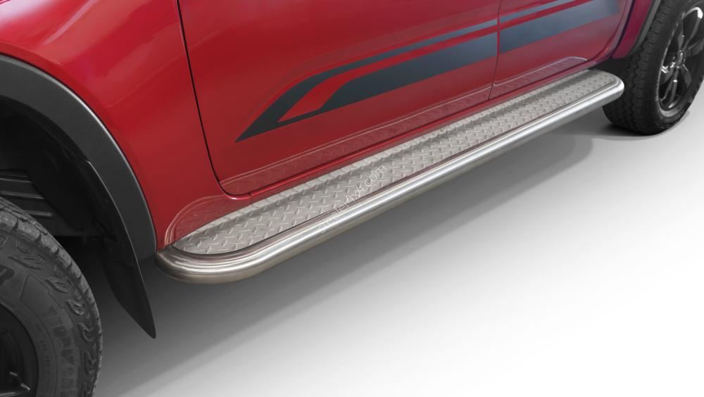 Kuvassa Steeler Astinlaudat VW Amarok 2023-