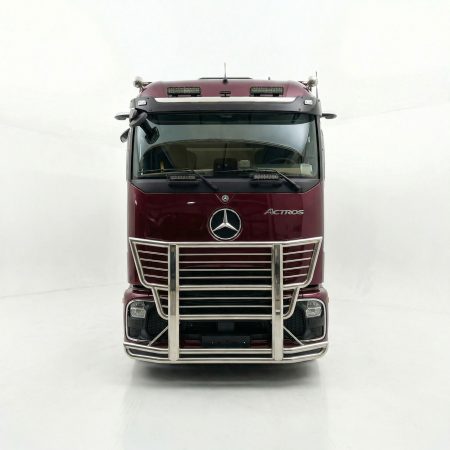 Karjapuskuri Freeway MB Actros L Procabin