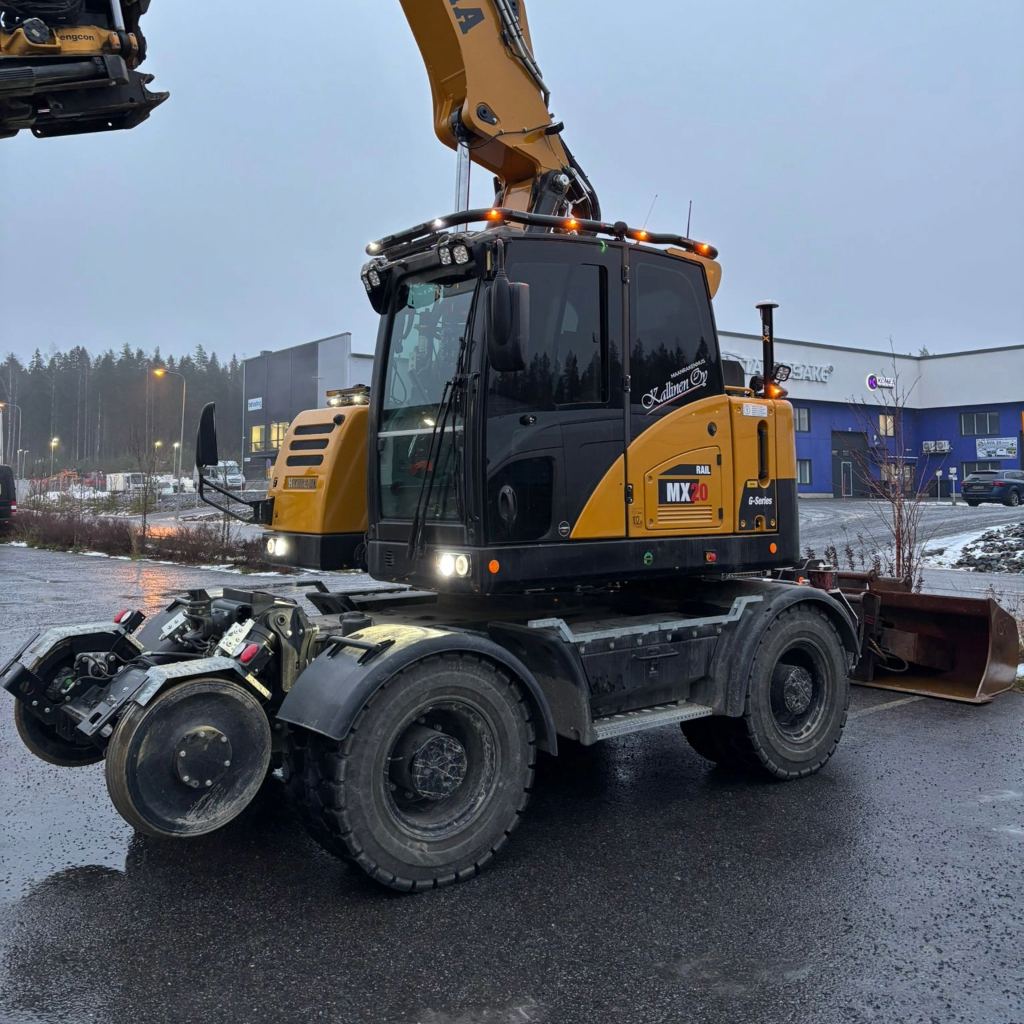 Valoteline katolle Hydrema MX20G Rail