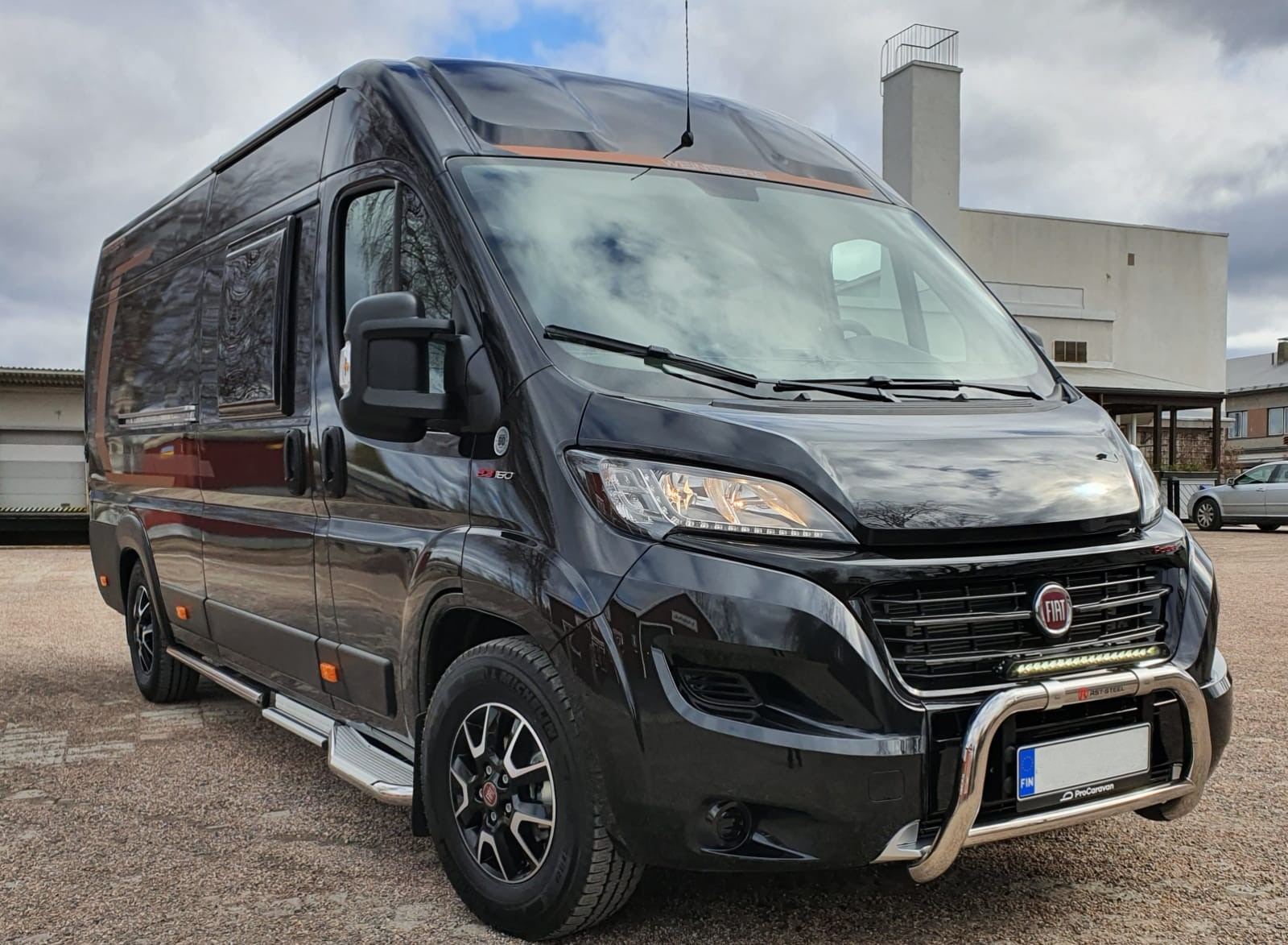 Astinlaudat pitkä av. Fiat retkeilyauto 2007-