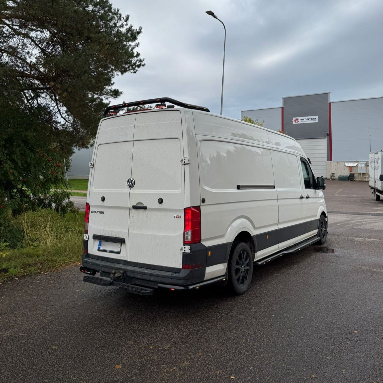 Takakulmaputket ø76mm VW Crafter 2017- normaali peräylitys - Image 4