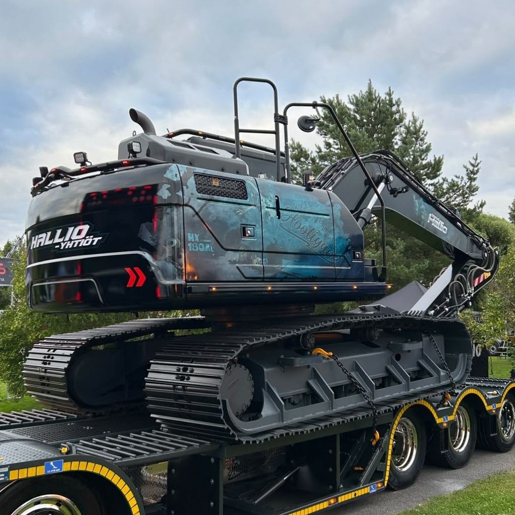 Valoteline punttiin Hyundai HX180AL 2026- - Image 2